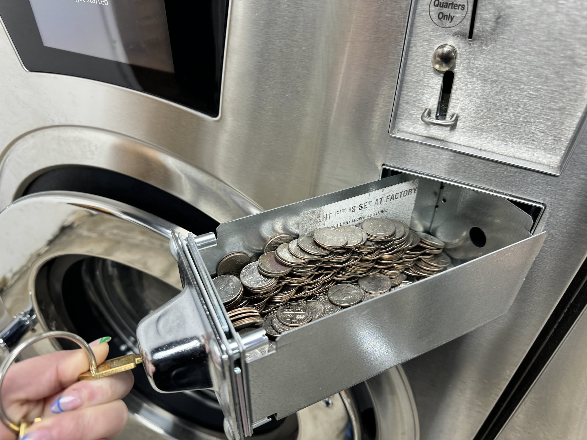 Deanna went ahead and pulled quarters.