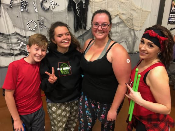 Deanna and the kids finished the night with a free Halloween Pound class by Ashley. She’s too amazing!