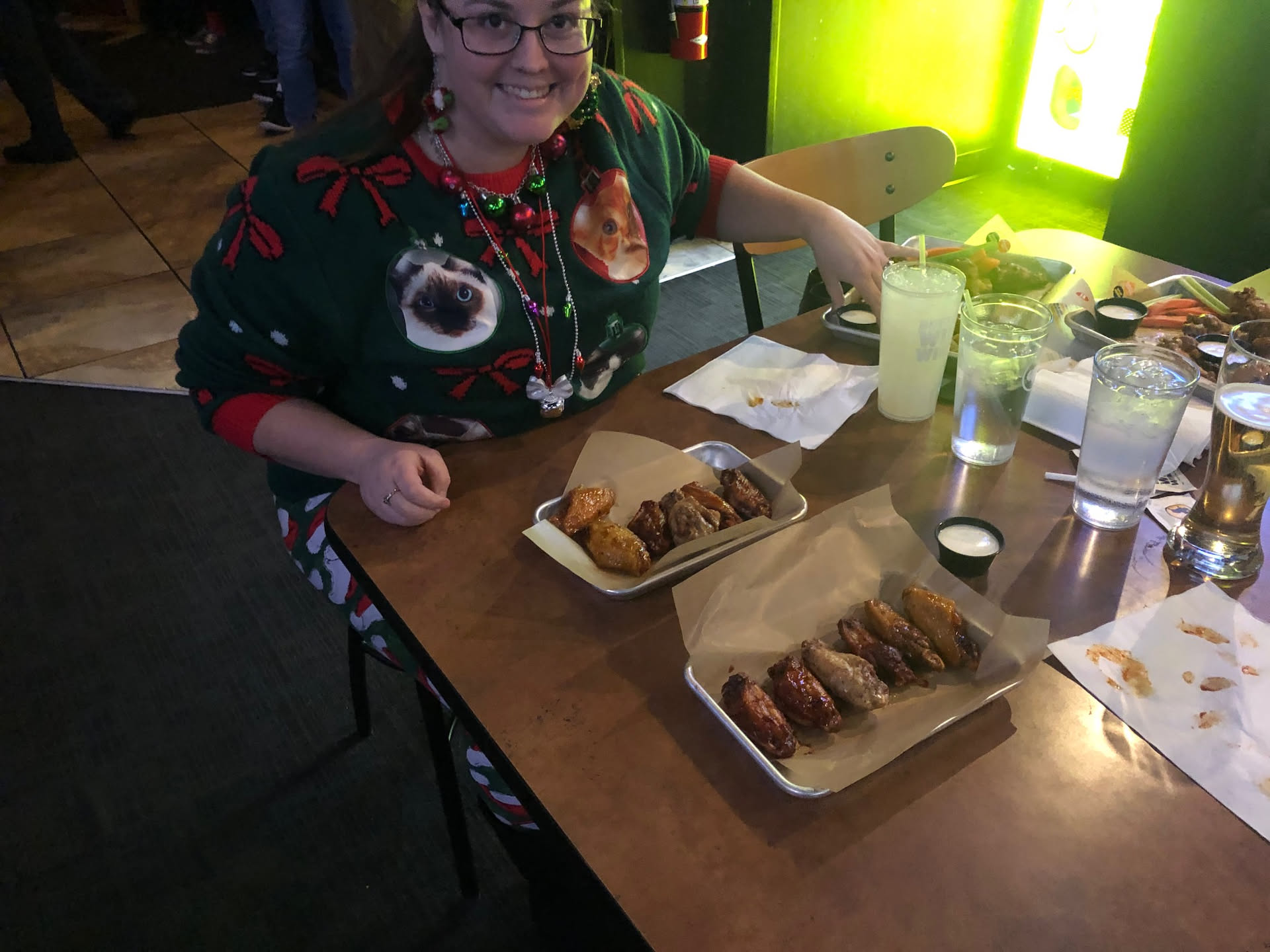 Deanna and I decided to go to BWW and have our own little wing challenge… we lined them up from weak to hot.