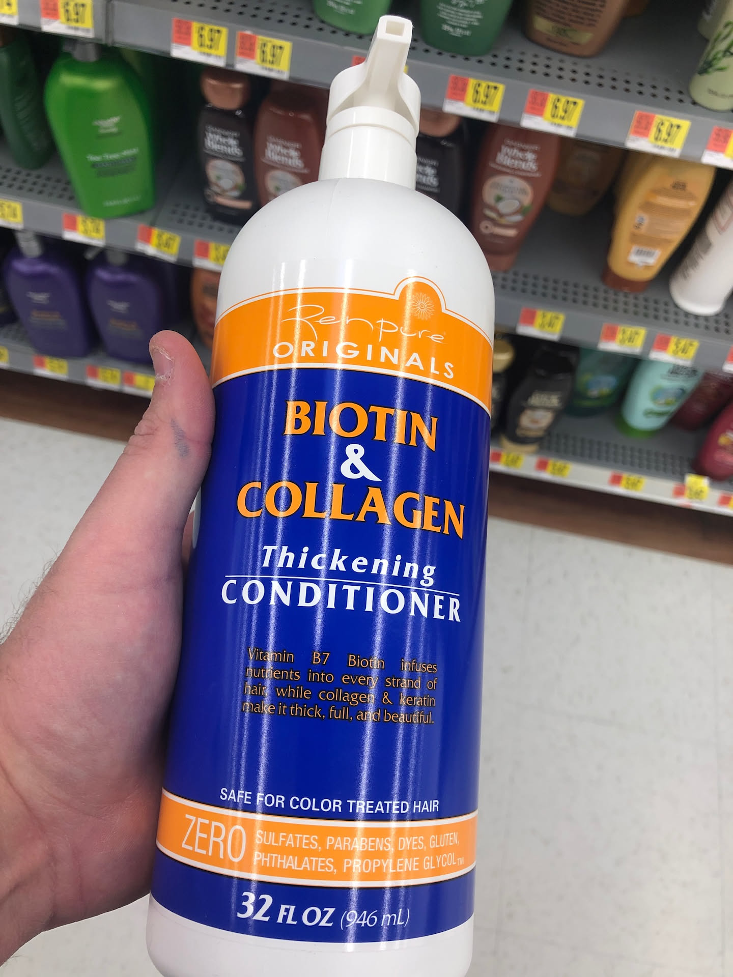I had to go Christmas shopping alone so I could finish Deanna’s gifts… picked her up some conditioner while I was there, and I guess I got a winner… 10pts for me.