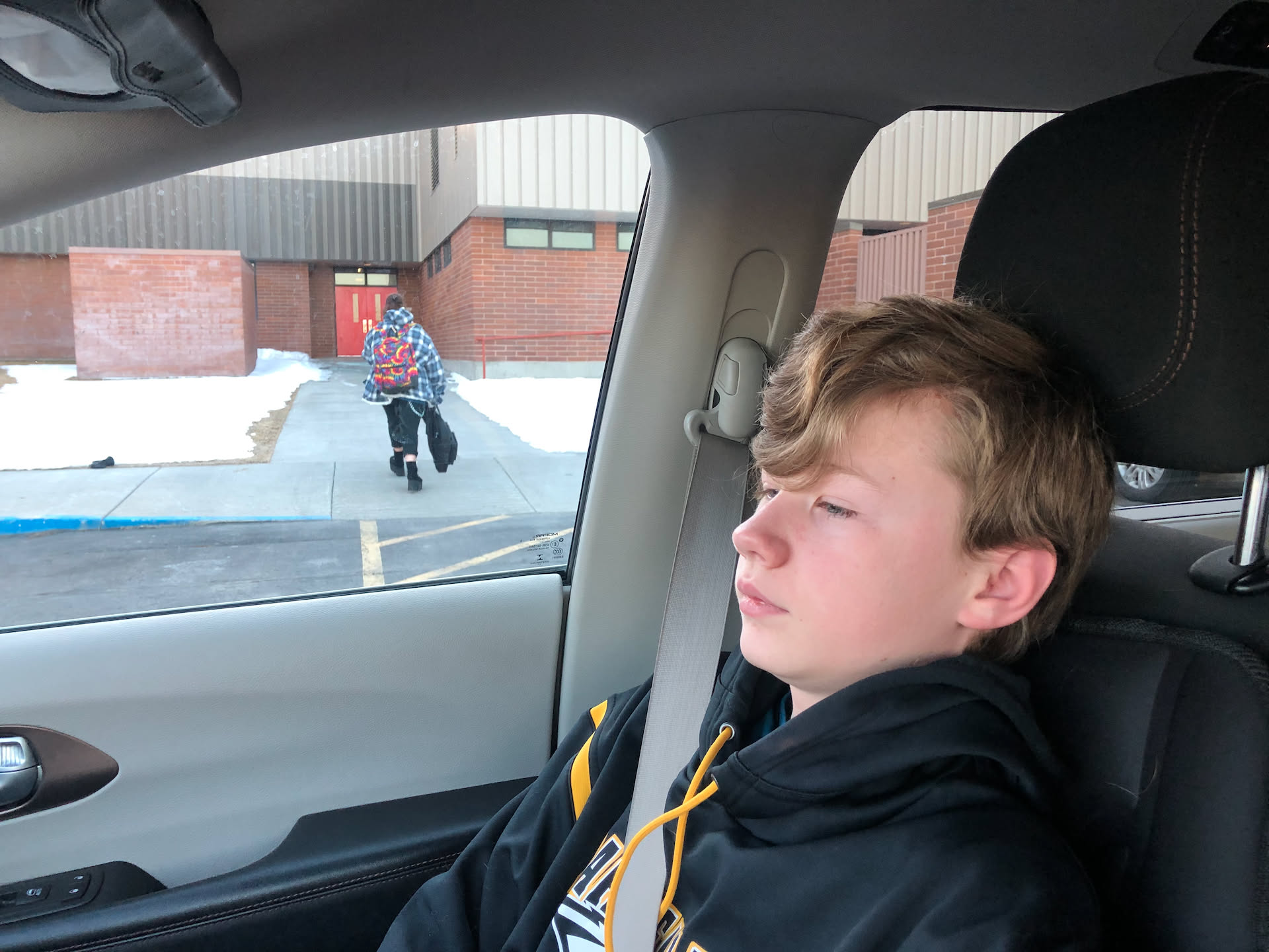 Early morning drop off of Airalynn… Avery barely awake