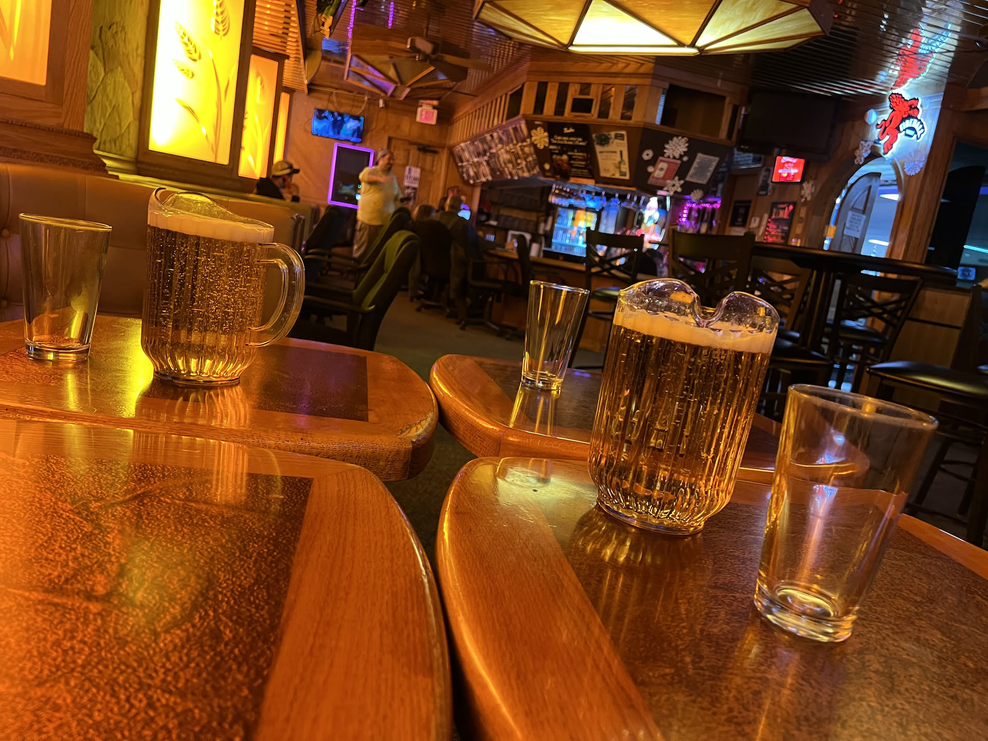 From the smoking lounge, we headed to Bowl-ero to have a few drinks and dinner.