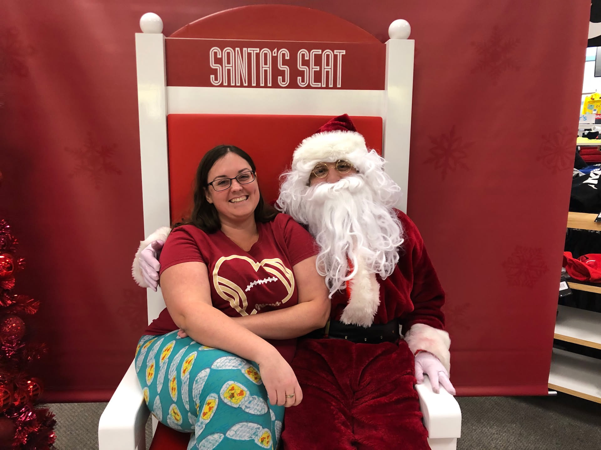 And yea, Deanna had to get a pic with him too!