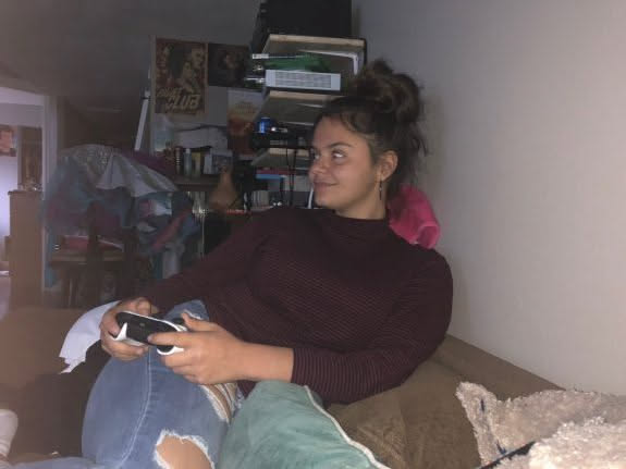 Deanna played some video games with Airalynn.