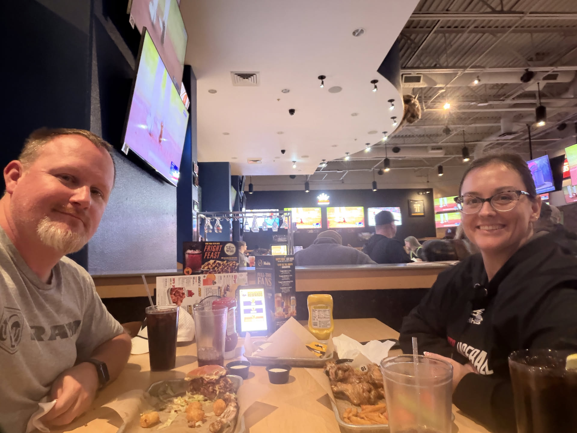 We both had games tonight, so dinner at BWW to eat and watch.