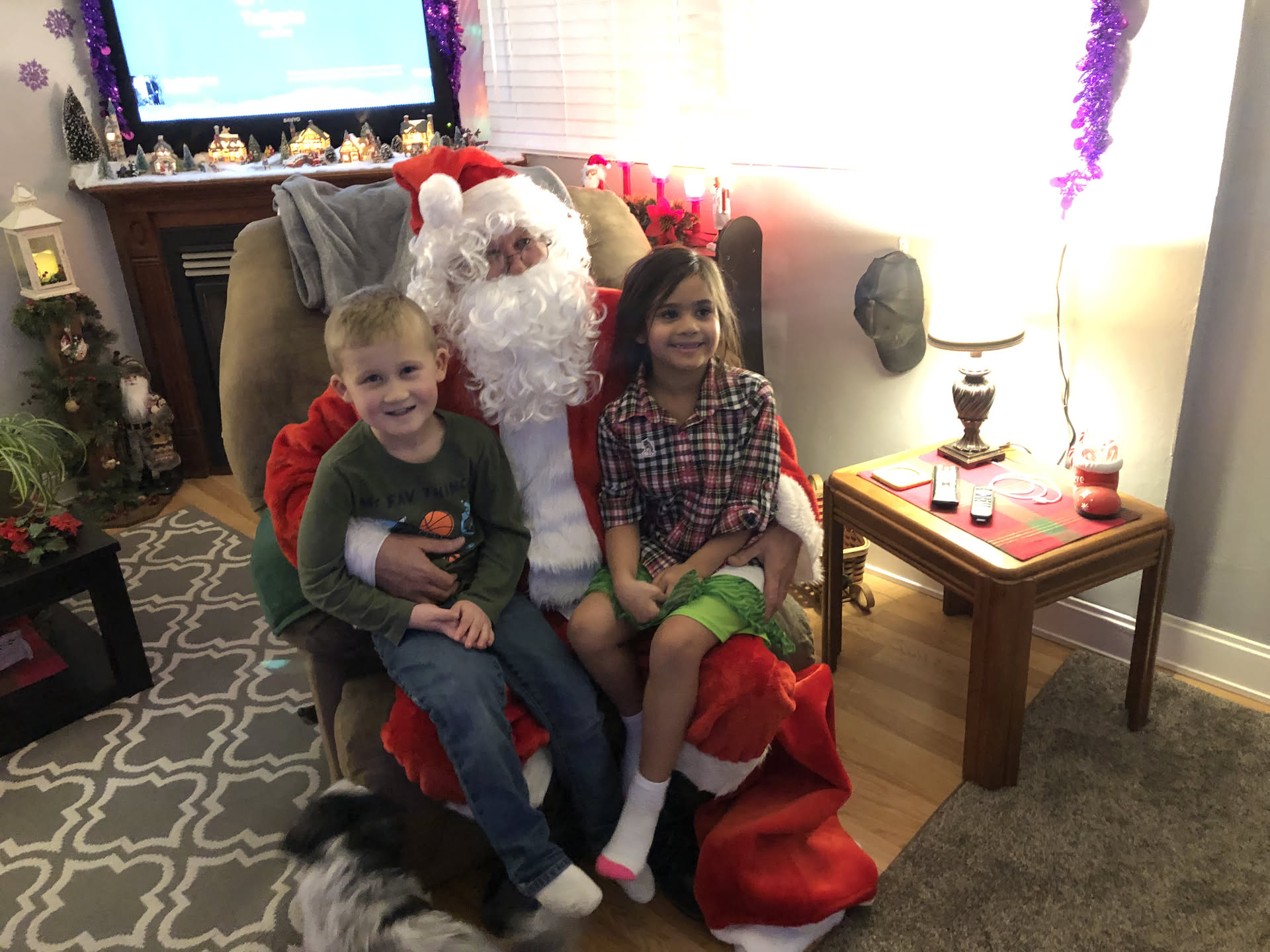 Lets take a pic with Santa