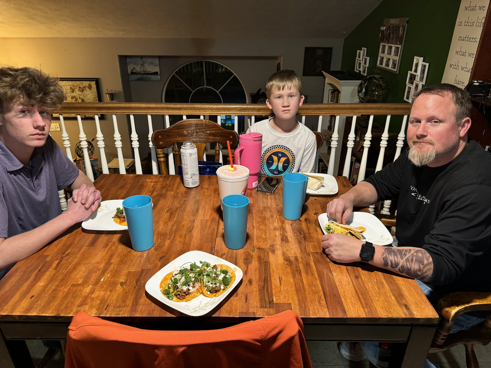 Super late dinner, so all of us were so hungry when this pic was taken, but the food was so good… Barbacoa Tacos.