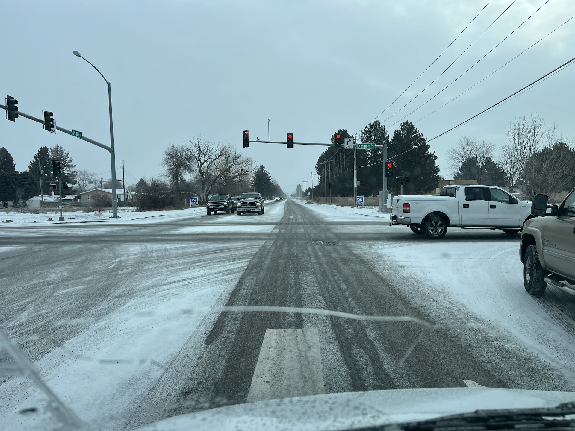 Every morning, I ask Google two questions. What is the wind level to day and how much snow are we supposed to get… it said no snow.. yea right!