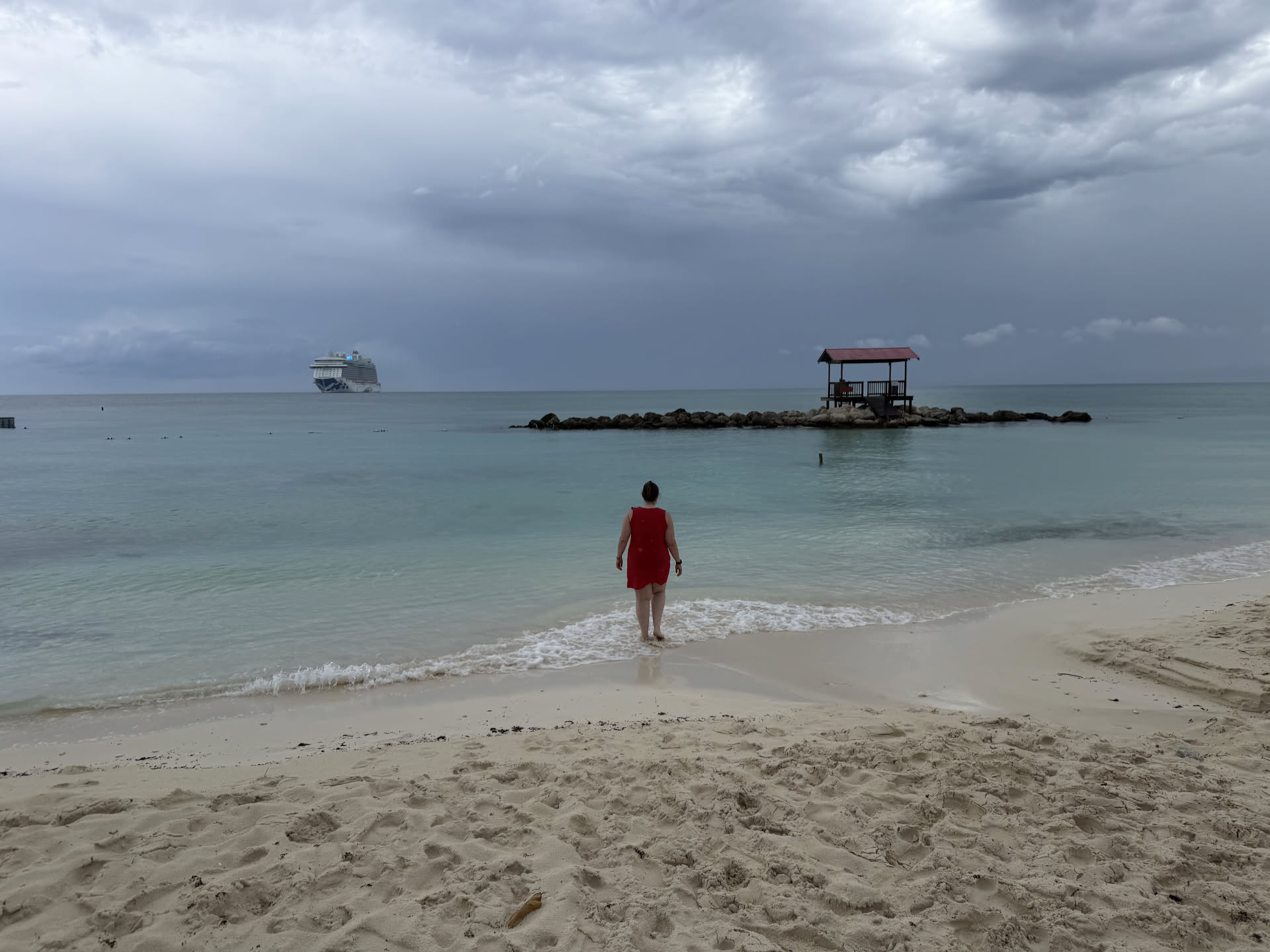 Deanna finally getting out her feet in the sand.