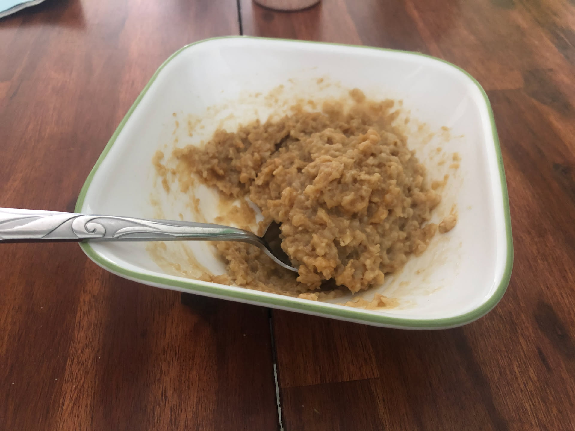 Deanna had oatmeal.