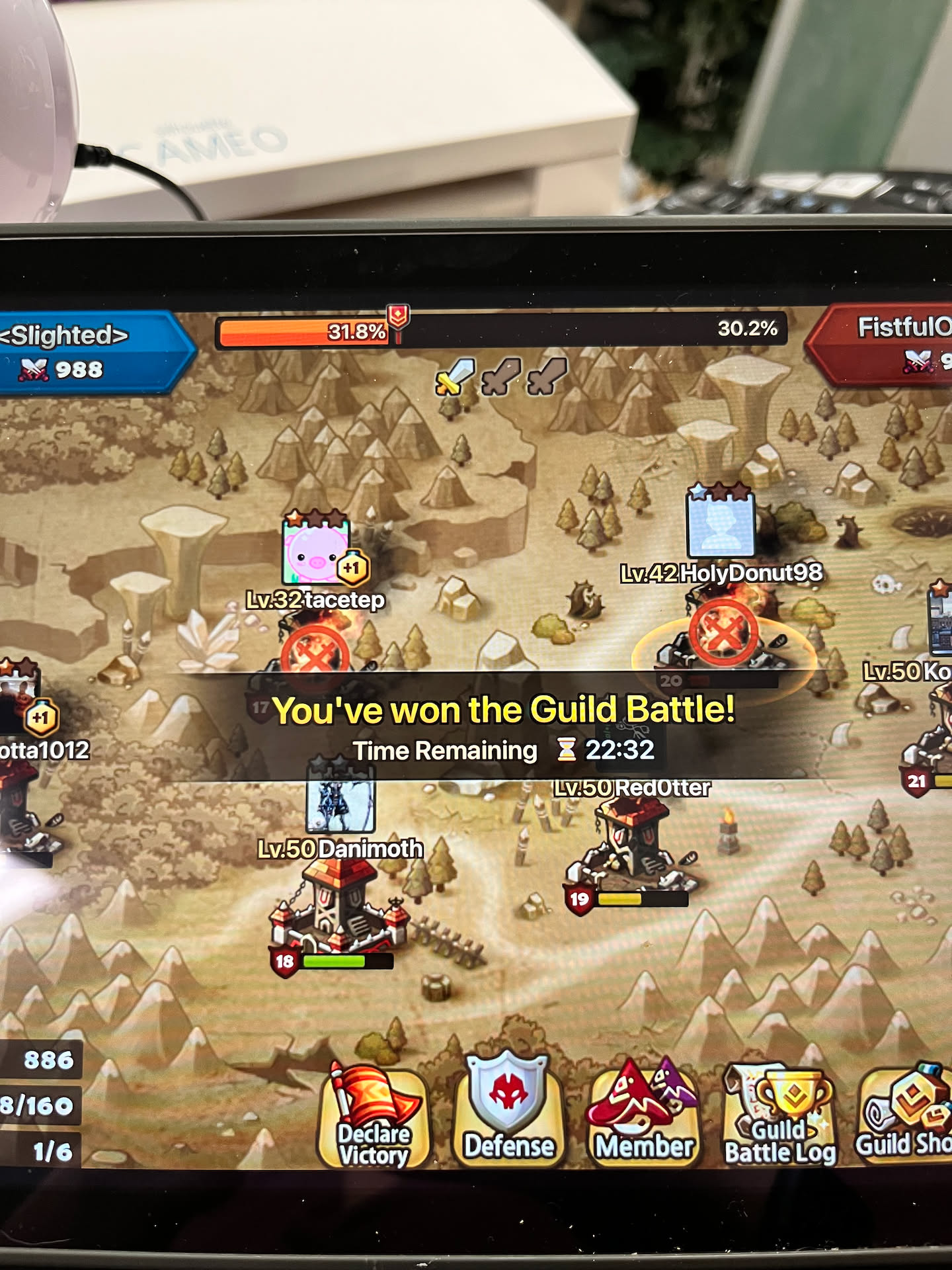 Deanna wanted to show off that she got the Guild Battle Won alert after she played.
