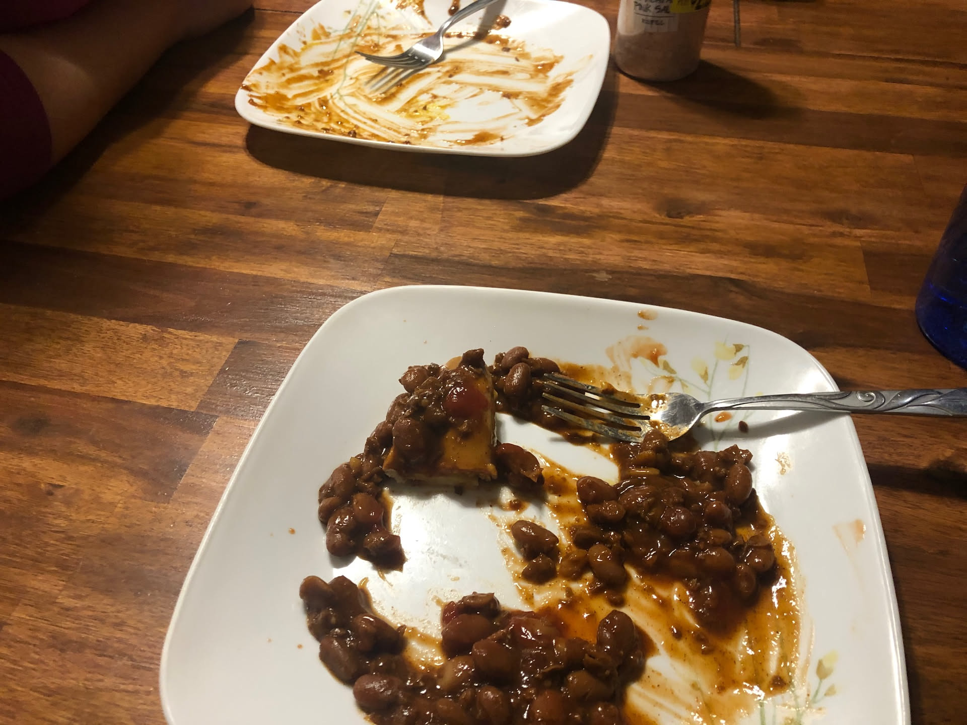 Dinner was pretty good… Chili-Dogs. Made with vegetarian chili and vegan dogs and cheese…. not an exact match, but pretty dang good.