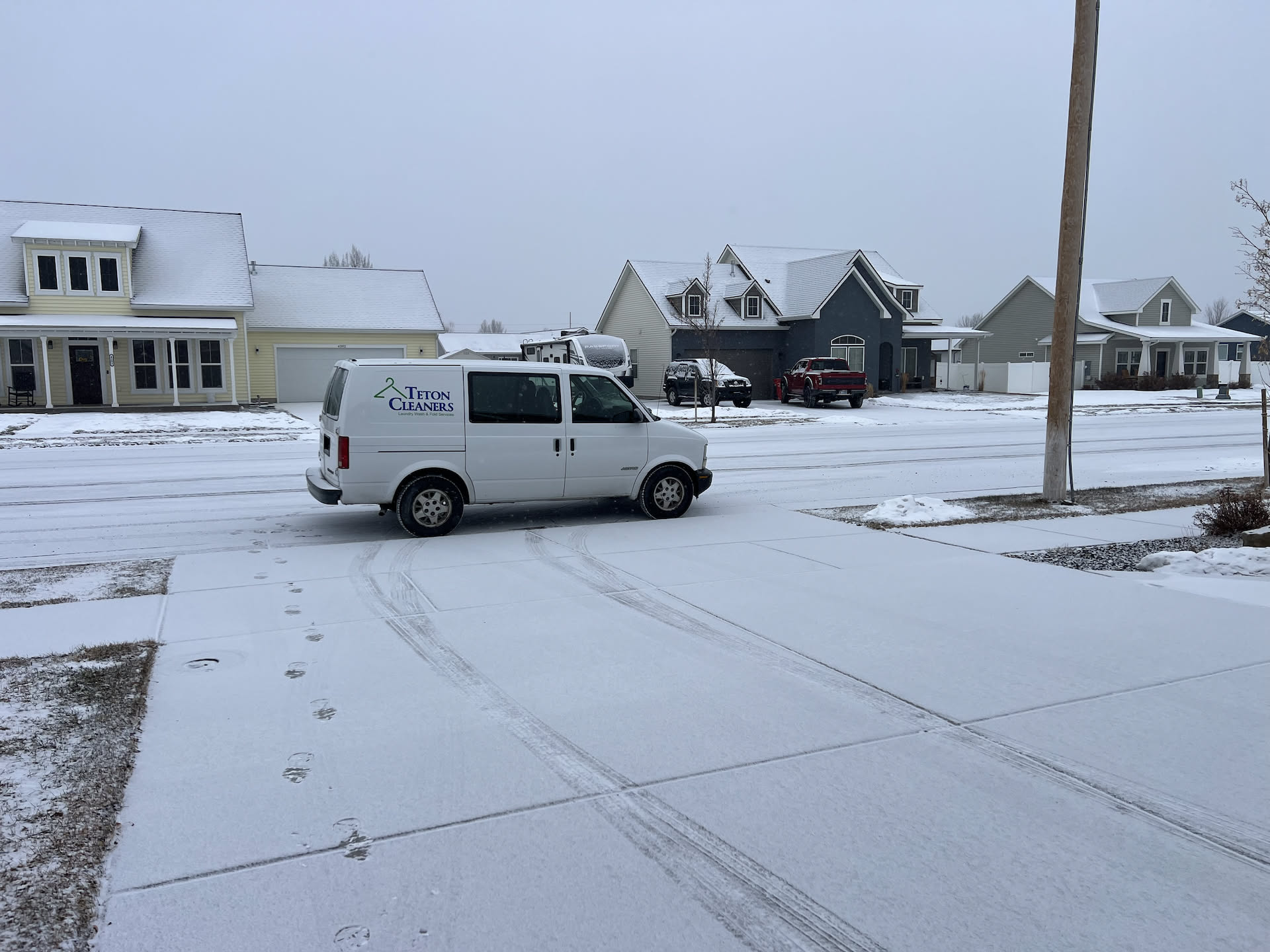 Another day of Nick doing pick up and deliveries in the big van… it isn’t running the greatest, even after the tune-up… and another day of Google lying about not getting any snow lol.